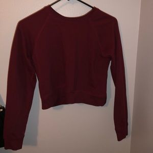 maroon crop shirt